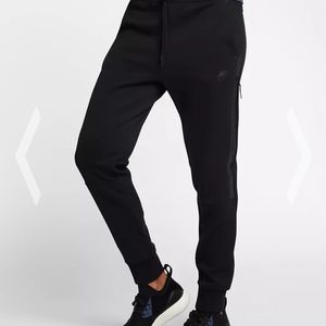 Nike Tech Fleece Pants
